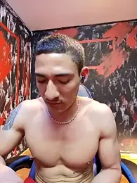 jhonny_thes28 — 在 stripchat 直播的网络摄像头模特
