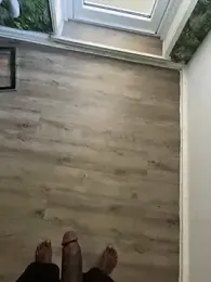 Trhge253 — 在 stripchat 直播的网络摄像头模特