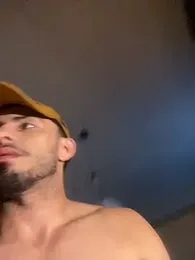 Mabriu70 — Stripchat stream photo (May 2026)