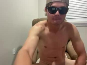 chill_fit_guy — Chaturbate stream photo (Aug 2026)