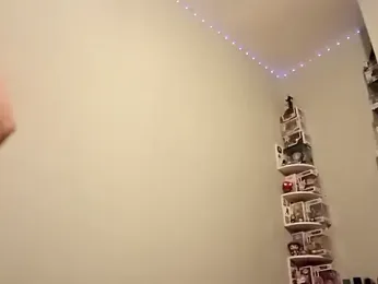 Sofialovee69 — Stripchat stream photo (Apr 2026)