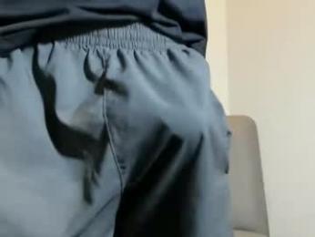 damnimhandsome25 — 在 chaturbate 直播的网络摄像头模特