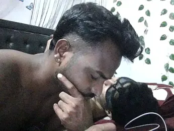 Hottie_Guy_hyd3 — 在 stripchat 直播的网络摄像头模特
