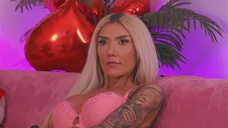 fallingangel — 在 stripchat 直播的网络摄像头模特