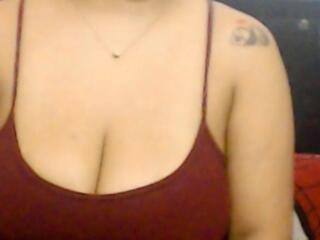 Tefany Snow — Flirt4free stream photo (May 2026)