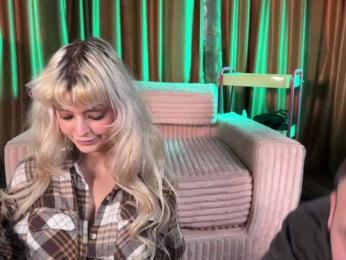 SinChronised — 在 bongacams 直播的网络摄像头模特