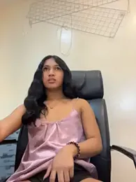 slutty_aki — Stripchat stream photo (Jun 2026)