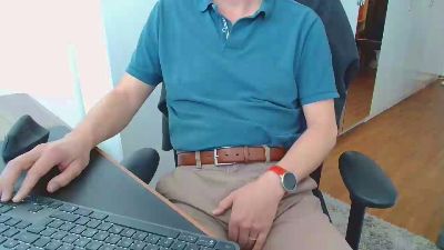 Wiebadener — 在 cam4 直播的网络摄像头模特