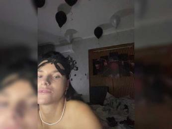 OnVaLa_chambre — 在 bongacams 直播的网络摄像头模特