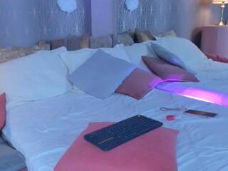 Amber Rosewood — Flirt4free stream photo (Mar 2026)