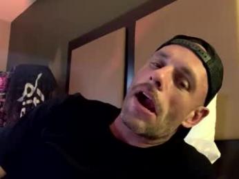 chase2attract — Chaturbate stream photo (May 2026)