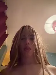 Carlita_cute — 在 stripchat 直播的网络摄像头模特