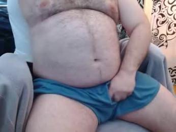 stonerbear42 — Chaturbate stream photo (May 2026)
