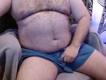 stonerbear42 — Chaturbate stream photo (May 2026)