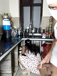 Heena-143 — Stripchat stream photo (Apr 2026)