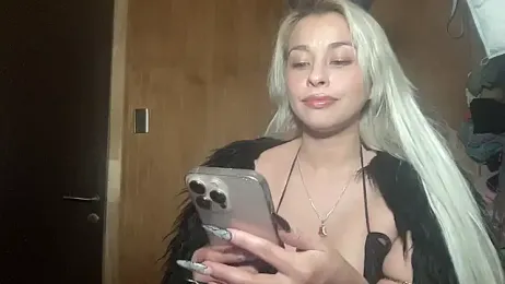 WhiteSnow09 — Stripchat stream photo (Nov 2025)
