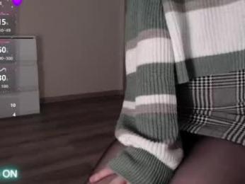 noelleneptune — Chaturbate stream photo (Apr 2026)
