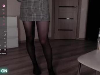 noelleneptune — 在 chaturbate 直播的网络摄像头模特