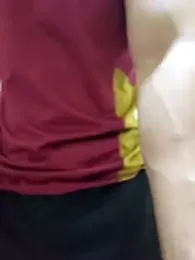 Valerious180 — 在 stripchat 直播的网络摄像头模特