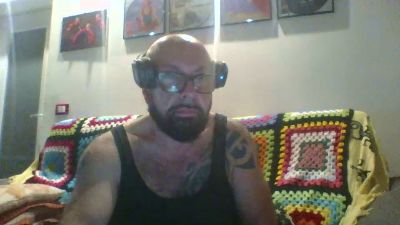 hotproperty74 — Cam4 stream photo (Apr 2026)