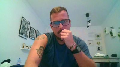 Jeffhubard — 在 cam4 直播的网络摄像头模特