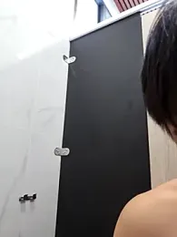 ovo0810 — 在 stripchat 直播的网络摄像头模特