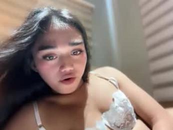 petrova_karla — Chaturbate stream photo (Apr 2026)