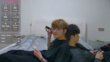 paofu-001 — 在 stripchat 直播的网络摄像头模特