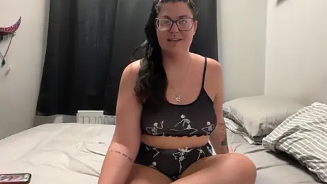 XJasmin0402X — 在 stripchat 直播的网络摄像头模特