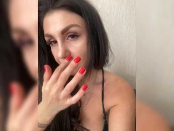 KrastyKiss — 在 bongacams 直播的网络摄像头模特