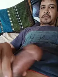 jeeva9242 — Stripchat stream photo (Aug 2026)