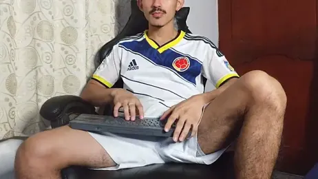HomeAloneK — Stripchat stream photo (Jun 2026)
