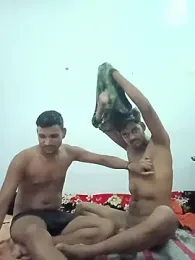 BiggerDickGuy — 在 stripchat 直播的网络摄像头模特