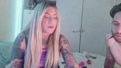 RetroMDuo — 在 cam4 直播的网络摄像头模特