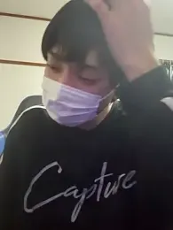 pychan — 在 stripchat 直播的网络摄像头模特