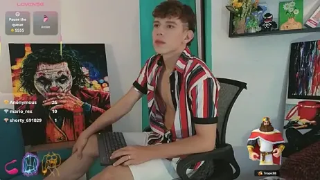 flowers18 — Stripchat stream photo (Apr 2026)