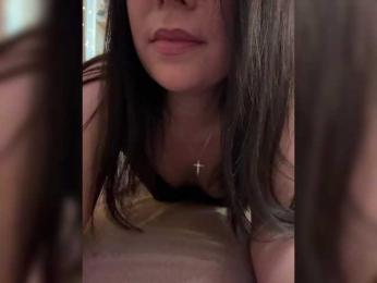 -Lune — Bongacams stream photo (Apr 2026)