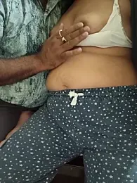 Badmash_Bhabhi — Stripchat stream photo (Nov 2025)