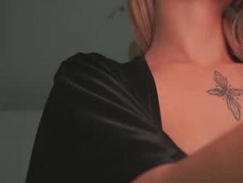 agent_blonde — Chaturbate stream photo (Apr 2026)