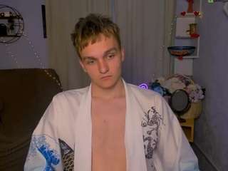 john-lik — Camsoda stream photo (Apr 2026)