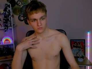 john-lik — Camsoda stream photo (Apr 2026)