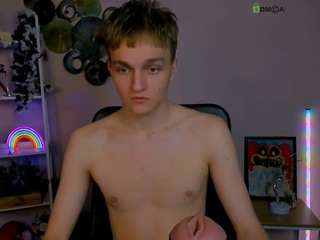 john-lik — Camsoda stream photo (Apr 2026)