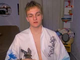 john-lik — Camsoda stream photo (Apr 2026)