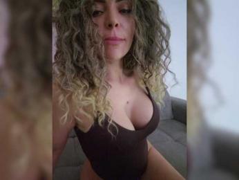 Axi28 — bongacams