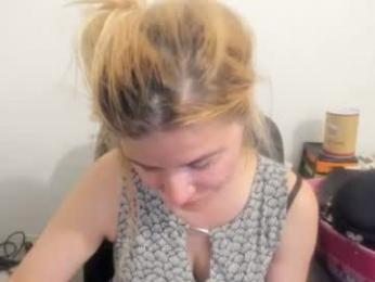artsyandcraftsy_ — Chaturbate profile photo