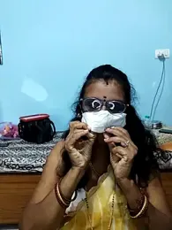 Kannadasexywifes — 在 stripchat 直播的网络摄像头模特