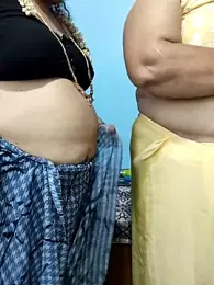 Kannadasexywifes — 在 stripchat 直播的网络摄像头模特