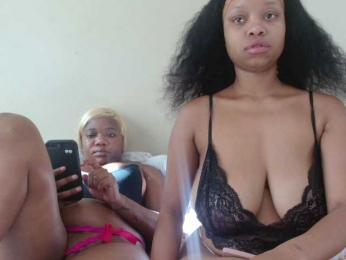 GoldenRush01 — Bongacams stream photo (Apr 2026)