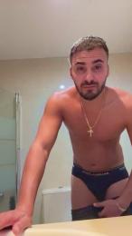 andreacc_966 — 在 cam4 直播的网络摄像头模特
