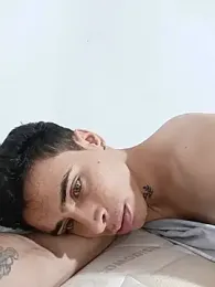Acevedohot24 — Stripchat stream photo (Jul 2026)